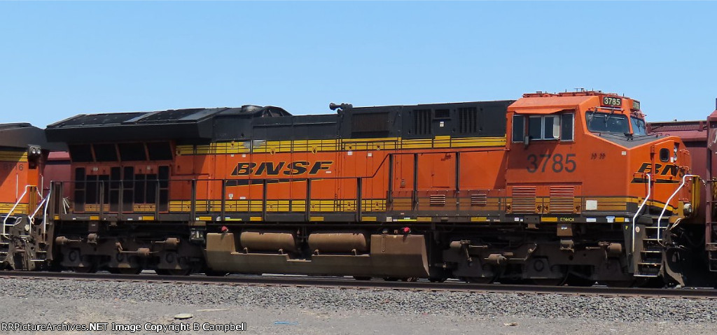 BNSF 3785